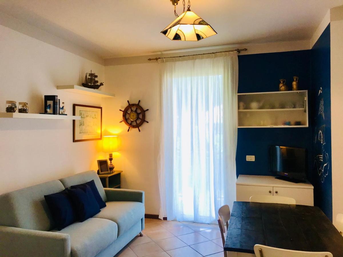 Casa Caterina Lake View Holidays Apartments 페스키에라델가르다 외부 사진